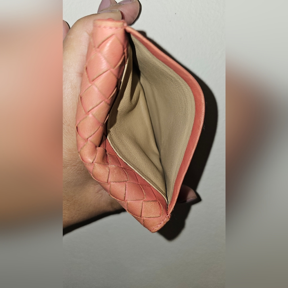 Bottega Veneta Intrecciato Weave Leather Compact Wallet - Picture 8 of 15